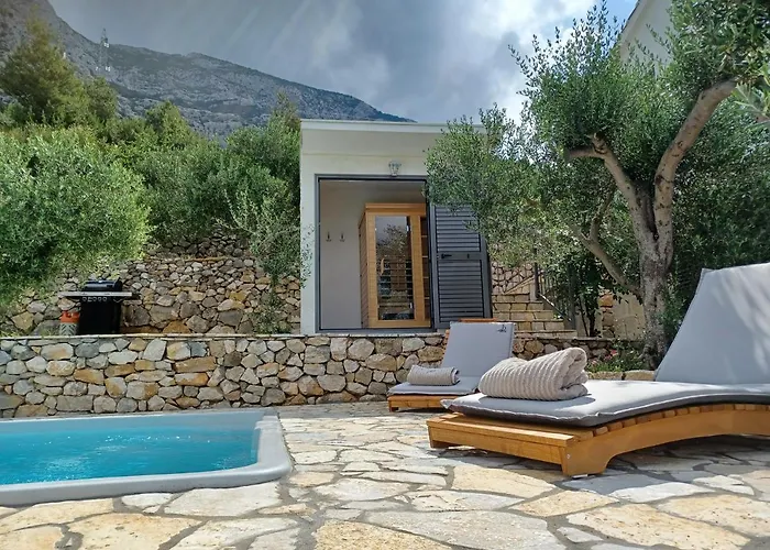 Olive Stone House *