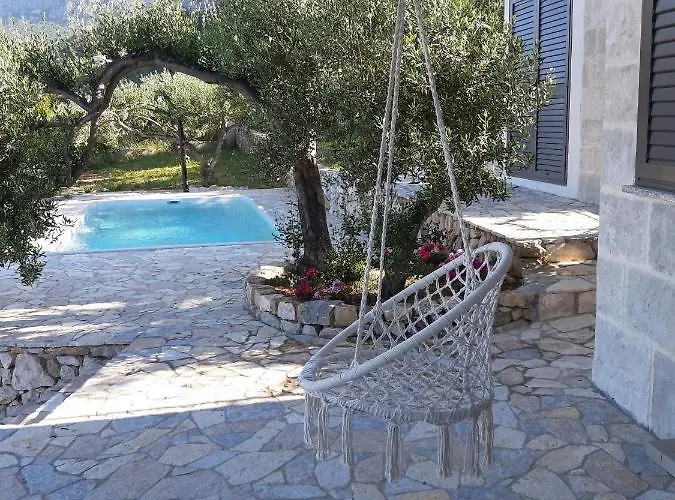 Villa Olive Stone House