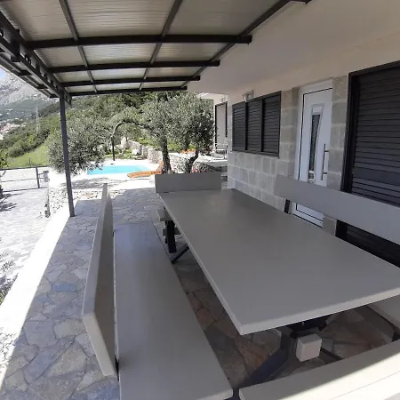 别墅 Olive Stone House *
