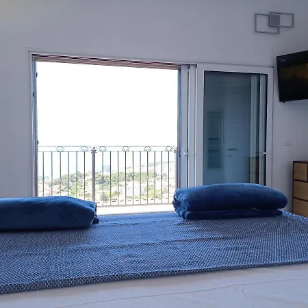 Villa Olive Stone House *