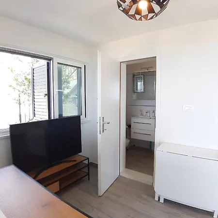 فيلة Olive Stone House *