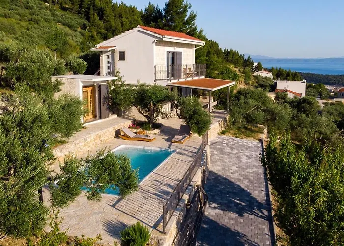 Olive Stone House Вилла Макарска